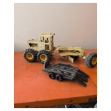 Metal Excavator and Plastic Trailer