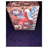 NIB - Hersey Kisses Fondue Pot