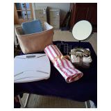 Assorted Bathroom Items