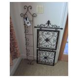 Wall Decor and Plate Hangar