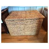 Woven Seagrass Storage Trunk with Lid