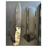 Large Hunting Knife w/Sheath
