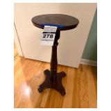 Wooden Pedestal Accent Table with Round Top