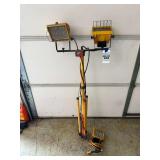 Dual Halogen Work Light on Telescoping Tripod Stand with Extra Lamp