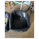 Black Pet Car Seat / Booster Seat with Quilted Interior and Safety Leash