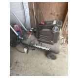 Husky 8 Gal, 135 PSI AIR Compressor