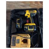 DeWalt 18V Cordless Drill/Driver Kit