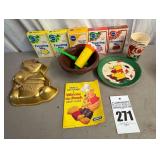 1976 Disney's Winnie the Pooh Party Cake Set and Pan plus Misc. Baking Items