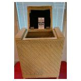 VTG Wicker Laundry Basket