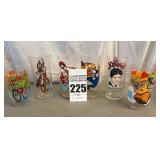 VTG Collector's Glasses including a Pizza Hut Dr. Pepper Happy Days and a 1973 Warner Bros Inc