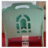 VTG Wooden Magazine Rack