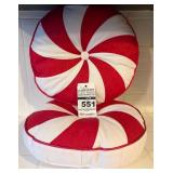 Round Christmas Red and White Decorative Pillows