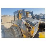 2017 JOHN DEERE 323E (#5048) See video below