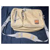 The Boulder briefcase by fishpond