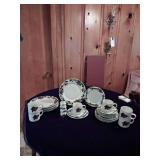 Cades Cove Apple China Service for 6