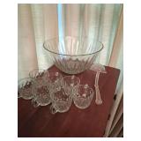 Vintage Anchor Diamond Point Glass Punch Bowl Set with 7 cups.