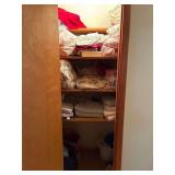 Salvage Lot - Linens, Sheets, Towels and Blankets