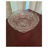 Vintage ”Button and Daisy” Footed Bowl