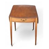 Phila. Period Mahogany Pembroke Drop Leaf Table