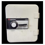 Sentry 1250 Safe w/ Combination Lock
