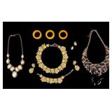 Vintage Costume Jewelry, Bakelite Bangles