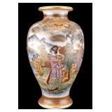 Ikuzan Gold Satsuma Vase