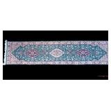 Emerald Color Field Runner ~11