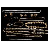 Vintage Napier Gold Tone Jewelry