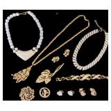 Vintage Trifari Gold Tone Costume Jewelry