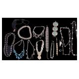 Vintage & more Silver Tone Costume & Fash. Jewelry