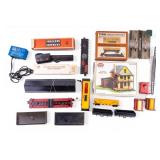 Model Train Accessories w/ Marklin, Lionel