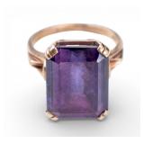 10K Gold and Amethyst Ring