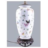 Chinese Famille Rose Canton Porcelain Lamp