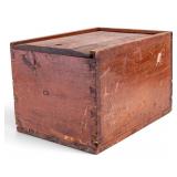Sliding Lid Box w/ Dovetail Construction