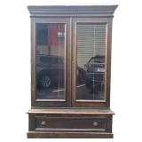 Vintage Bookcase w/ Gallery
