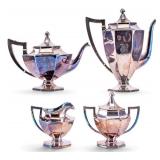 Wilcox Silver Plate Co Coffee & Tea Service (4pcs)