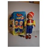 KATIE SKATES MISSING 1/2 BOX AND 1 ROLLER SKATE