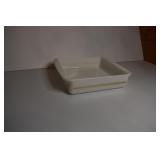 PYREX 50S GOLD LINE MILK GLASS BAKING DISH