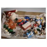 CHRISTMAS ORNAMENTS AND COLLECTIBLES