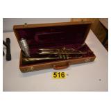 OLDS AMBASSADOR TRUMPET W/CASE