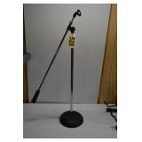 STUDIO STYLE MIC STAND