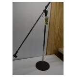STUDIO STYLE MICROPHONE  BOOM STAND
