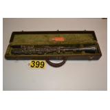 ANTIQUE F BARBIER CLARINET W/CASE