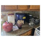 kichen counter contents