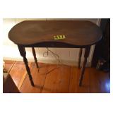 antique quarter walnut vanity