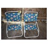 2 beach chairs