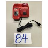 MILWAUKEE DUAL CHARGER