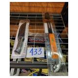 TWO MACHETES