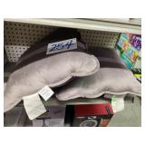 SET OF TWO LILAC COLORED PILLOWS