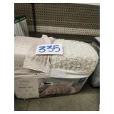 FULL/QUEEN REMY QUILT SET